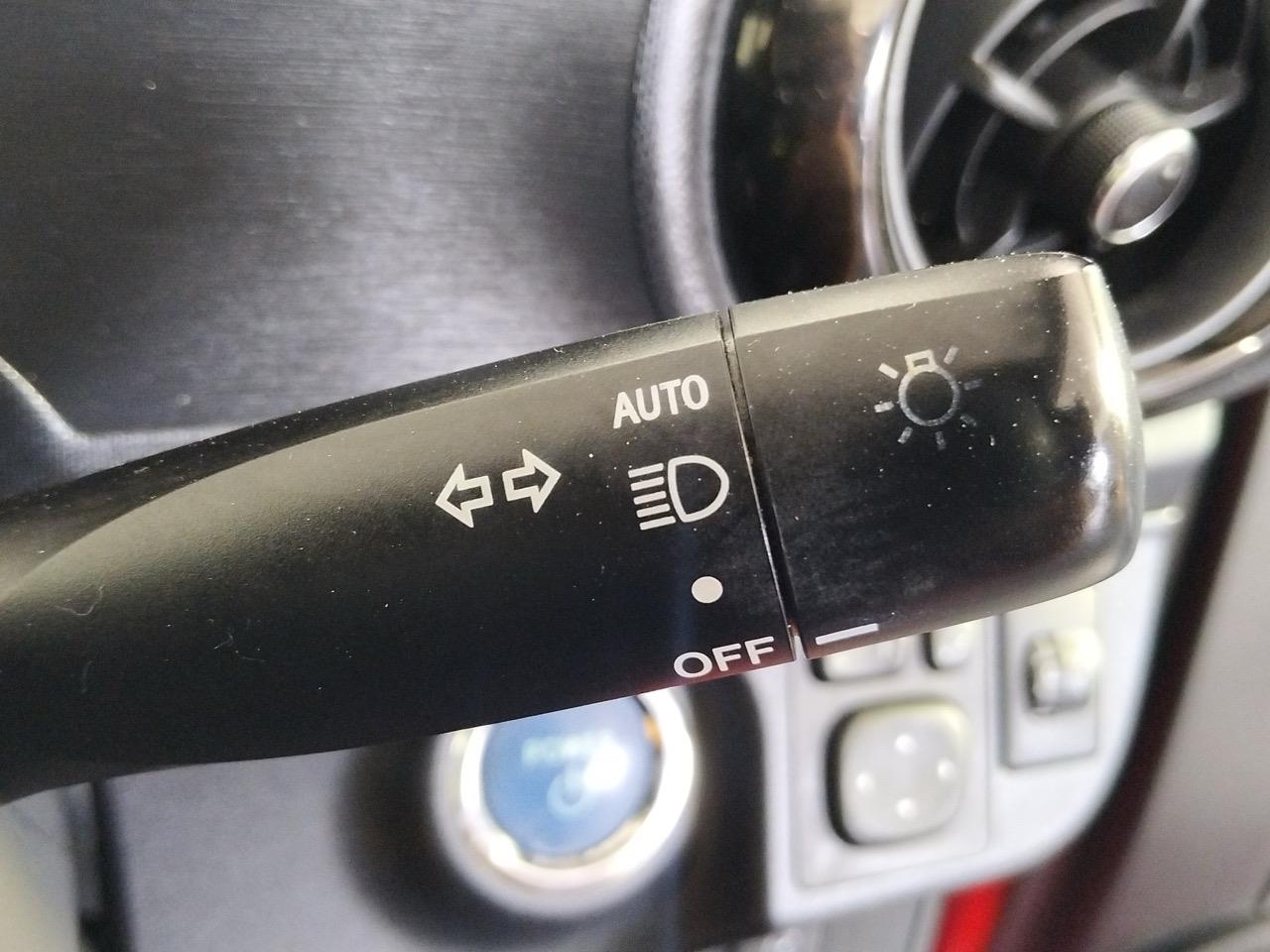 2015 Toyota Aqua Facelift Model S Hatchback REVERSING CAMERA + PUSH BUTTON START + AUTO LIGHTS