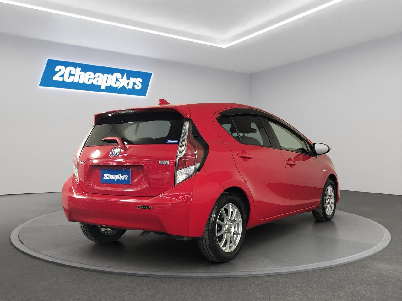 2015 Toyota Aqua Facelift Model S Hatchback REVERSING CAMERA + PUSH BUTTON START + AUTO LIGHTS