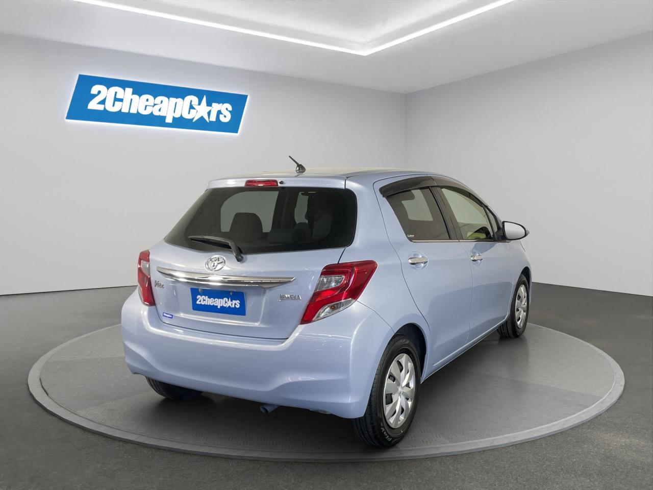 2016 Toyota Vitz Yaris F Hatchback LOW KMS + REVERSING CAMERA + AUTO LIGHTS