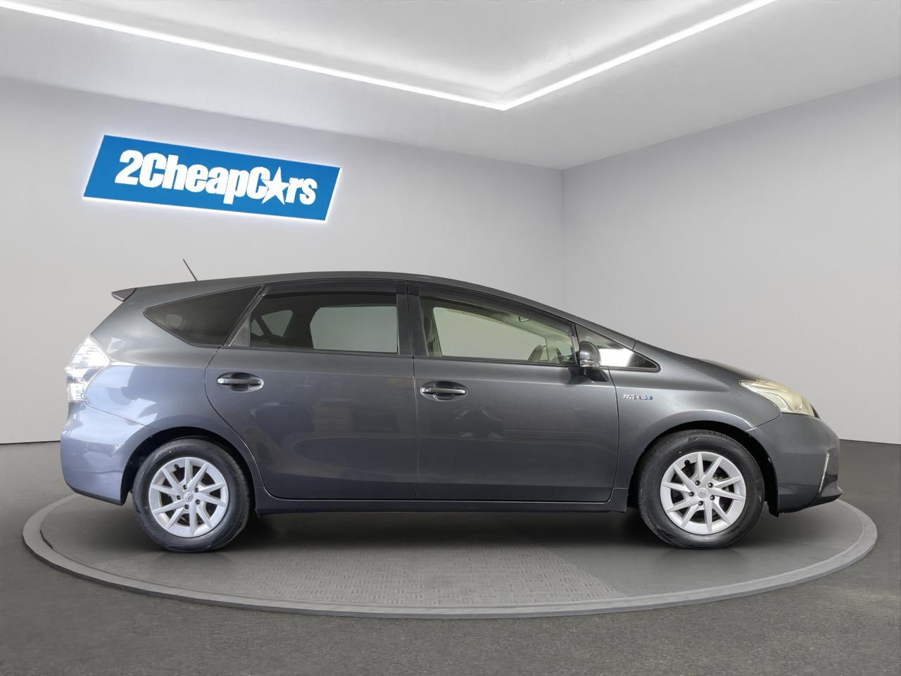 2013 Toyota Prius Alpha S Touring Selection Station Wagon REVERSING CAMERA + AUTO LIGHTS + PUSH BUTTON START