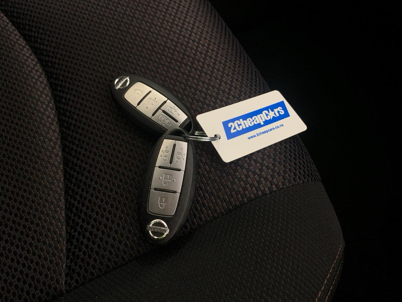 2012 Nissan Serena Hybrid Highway Star People Mover REVERSING CAMERA + POWER SLIDING DOORS