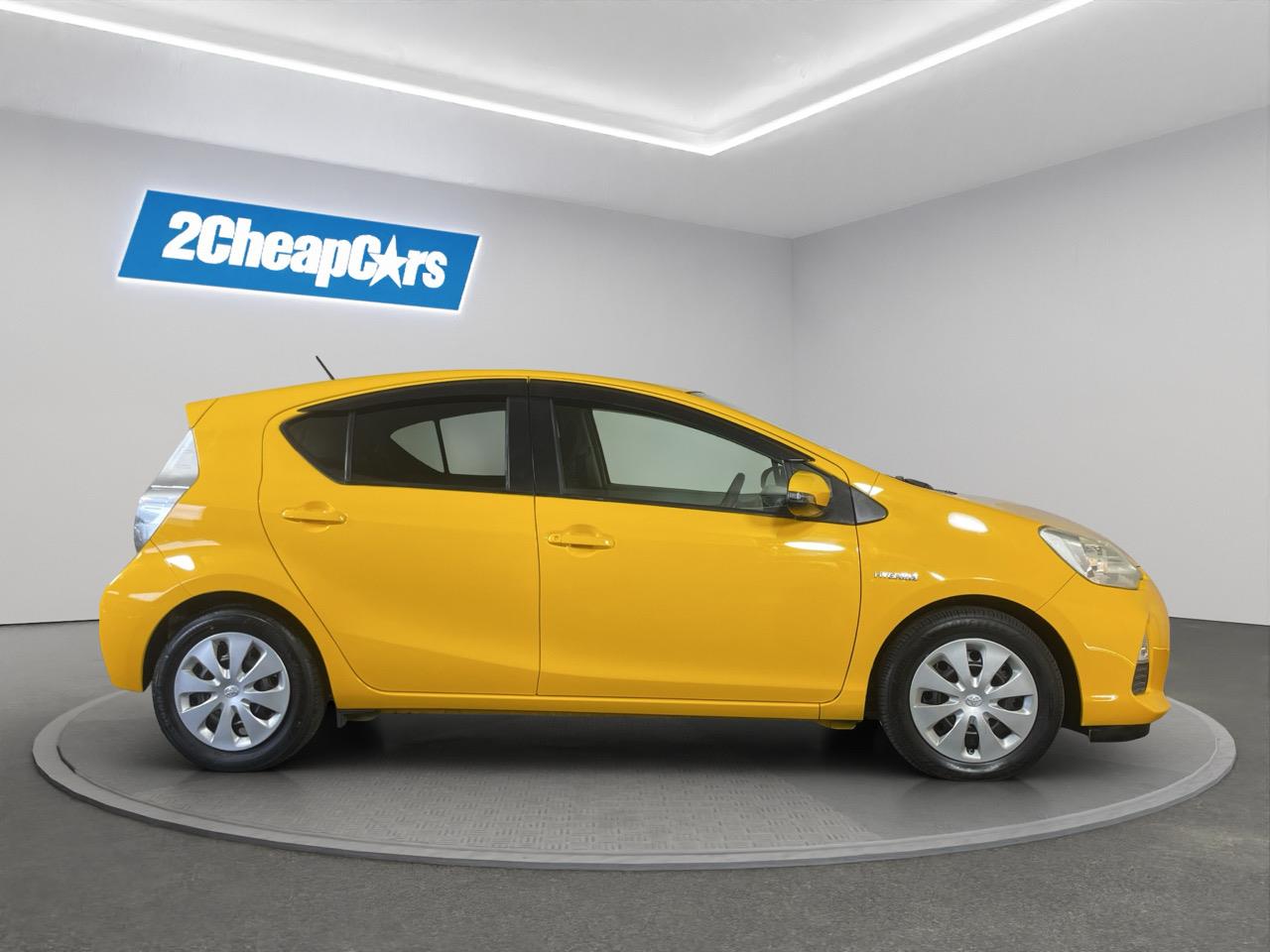 2012 Toyota Aqua S Hatchback REVERSING CAMERA + AUTO LIGHTS + PUSH START