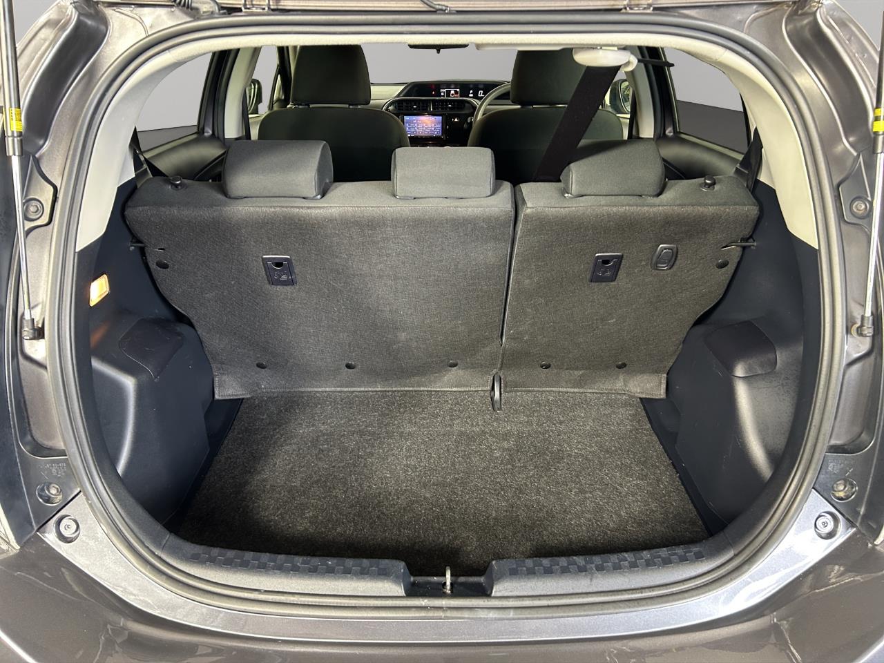 2019 Toyota Aqua New Shape S Hatchback SMART KEY + REVERSING CAMERA + AUTO LIGHTS