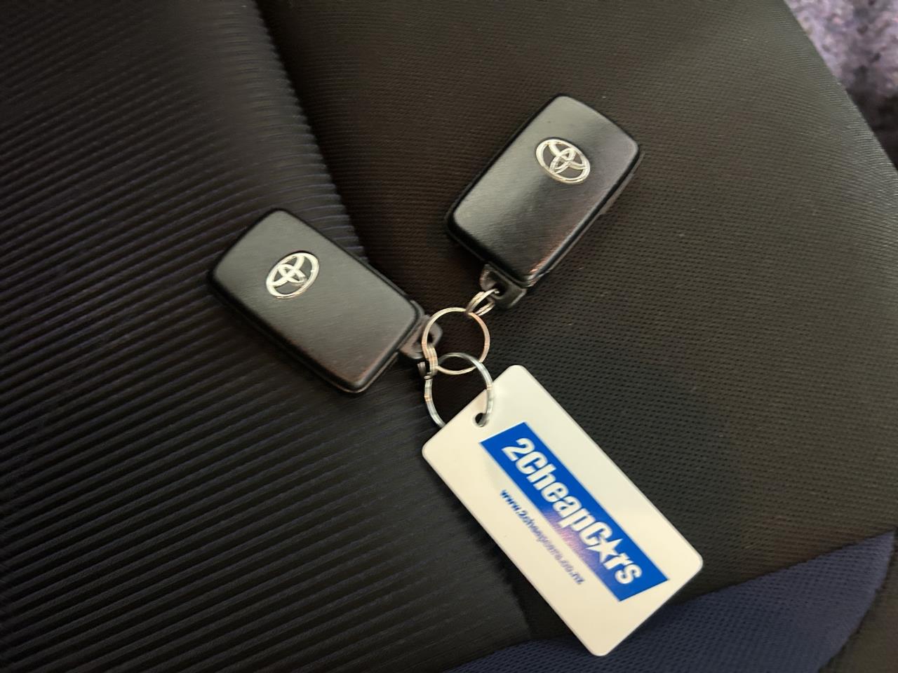 2019 Toyota Aqua New Shape S Hatchback SMART KEY + REVERSING CAMERA + AUTO LIGHTS