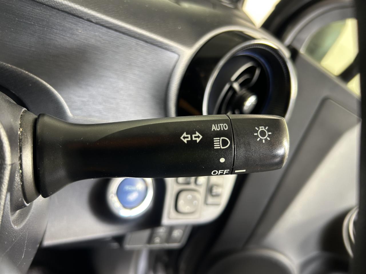 2019 Toyota Aqua New Shape S Hatchback SMART KEY + REVERSING CAMERA + AUTO LIGHTS