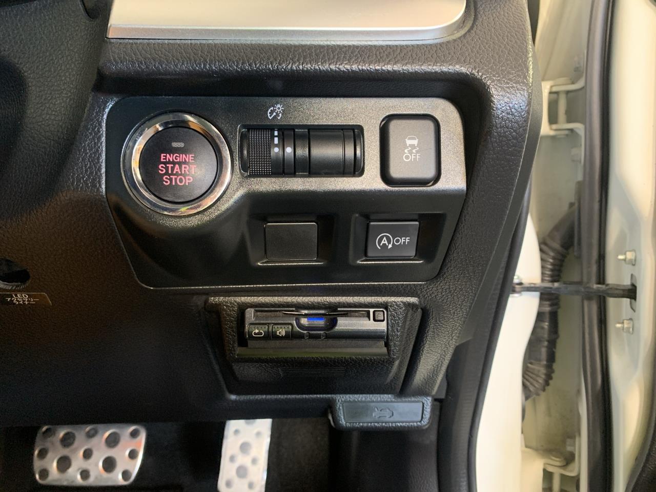 2015 Subaru Impreza 2.0i AWD Hatchback AWD + CRUISE CONTROL + PADDLE SHIFT