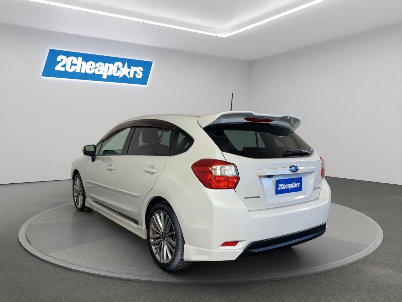 2015 Subaru Impreza 2.0i AWD Hatchback AWD + CRUISE CONTROL + PADDLE SHIFT