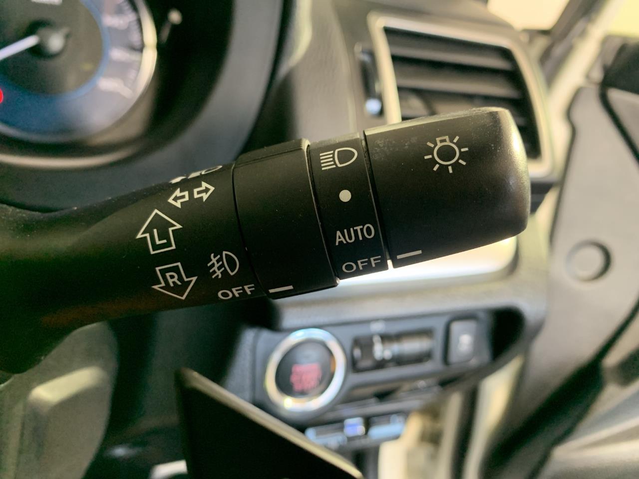 2015 Subaru Impreza 2.0i AWD Hatchback AWD + CRUISE CONTROL + PADDLE SHIFT