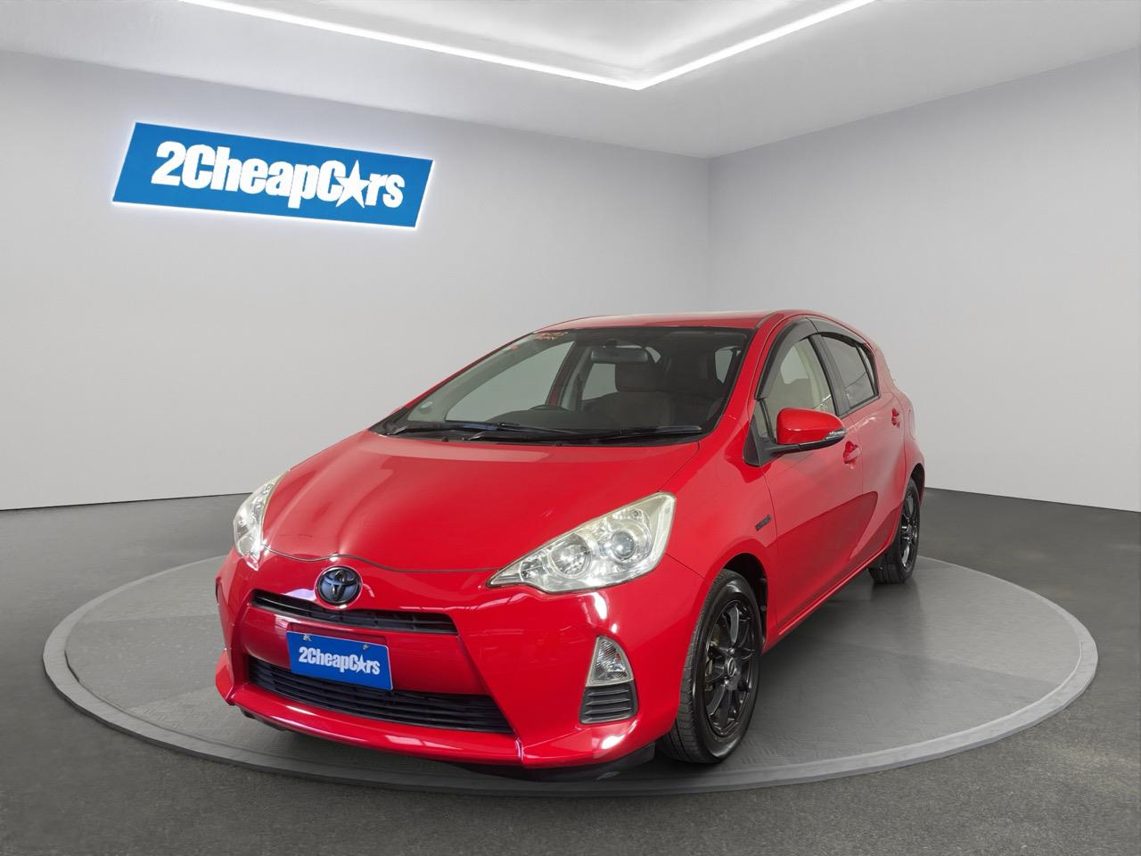 2013 Toyota Aqua G Hatchback