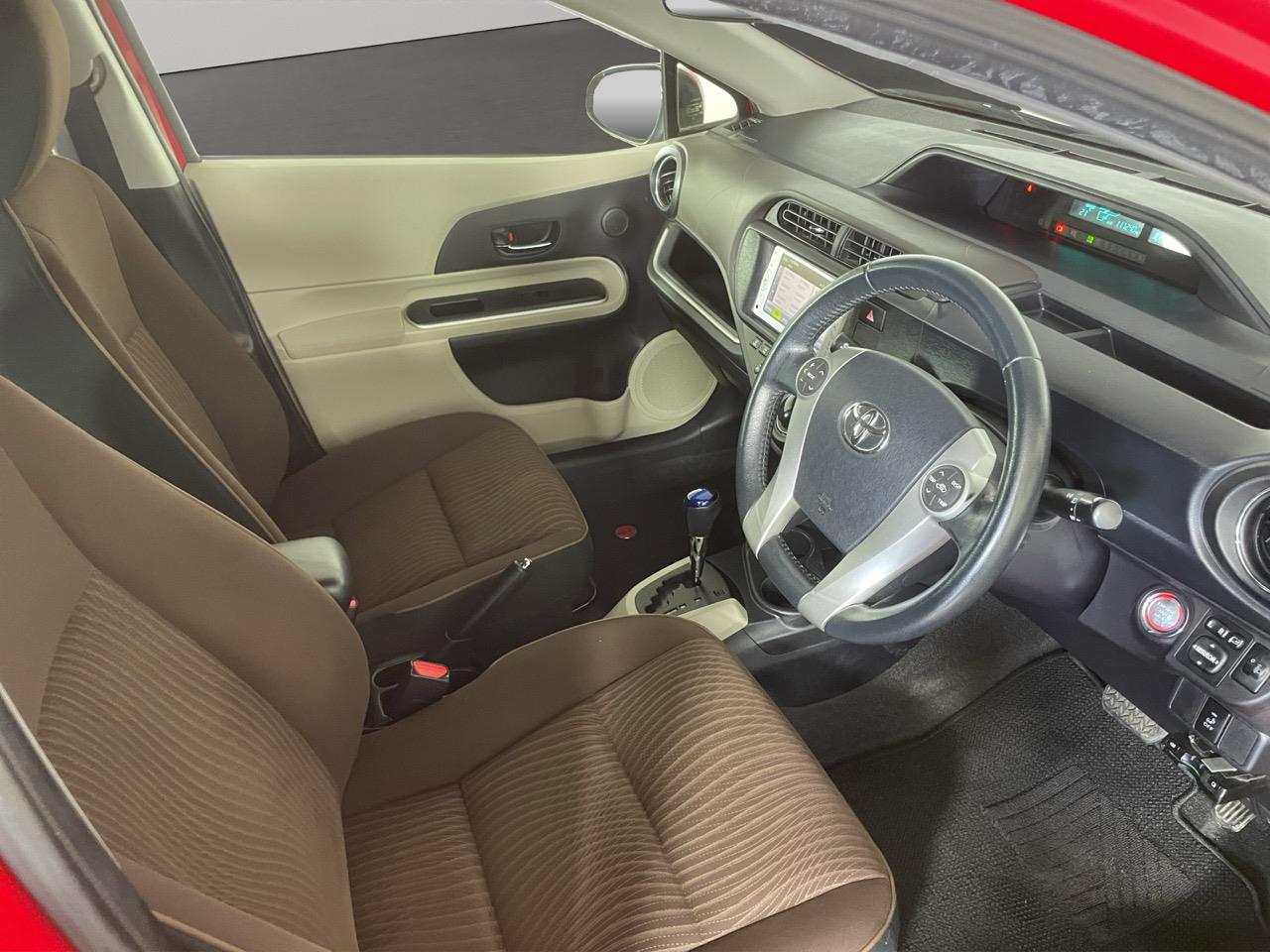 2013 Toyota Aqua G Hatchback REVERSING CAMERA + AUTO LIGHTS + PUSH BUTTON START