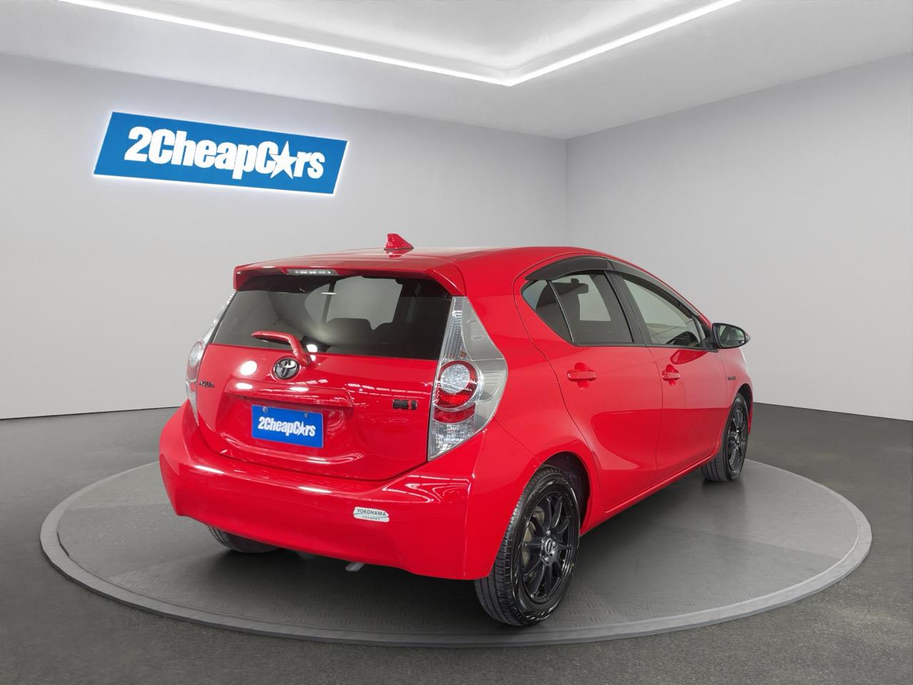 2013 Toyota Aqua G Hatchback REVERSING CAMERA + AUTO LIGHTS + PUSH BUTTON START