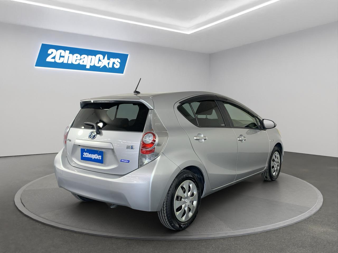 2013 Toyota Aqua G Hatchback REVERSING CAMERA + PUSH BUTTON START + AUTO LIGHTS