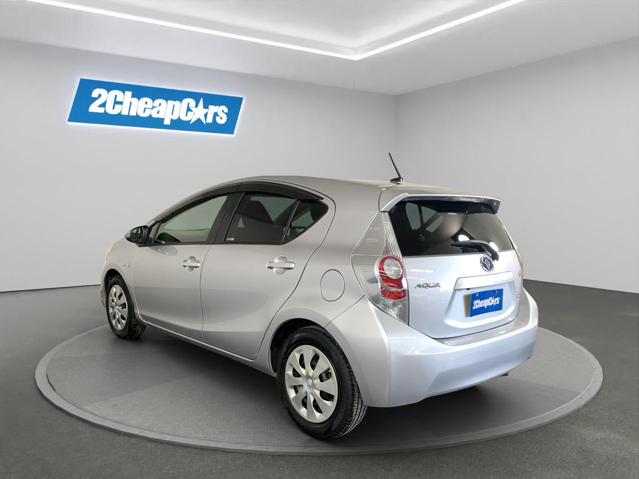 2013 Toyota Aqua G Hatchback REVERSING CAMERA + PUSH BUTTON START + AUTO LIGHTS