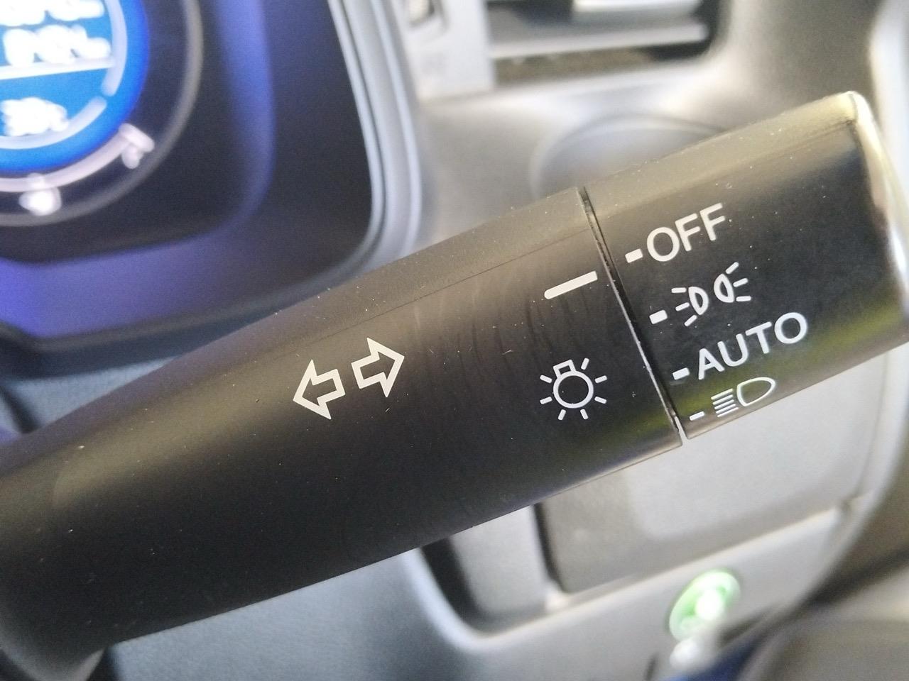 2014 Honda Fit Jazz New Shape Hatchback LOW KMS + REVERSING CAMERA + SMART KEY