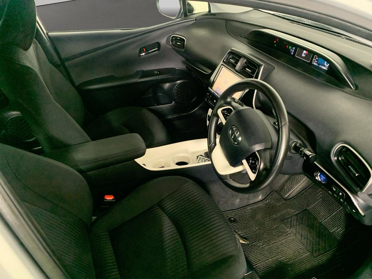 2016 Toyota Prius New Shape A Hatchback CRUISE CONTROL + REVERSING CAMERA + SUNROOF