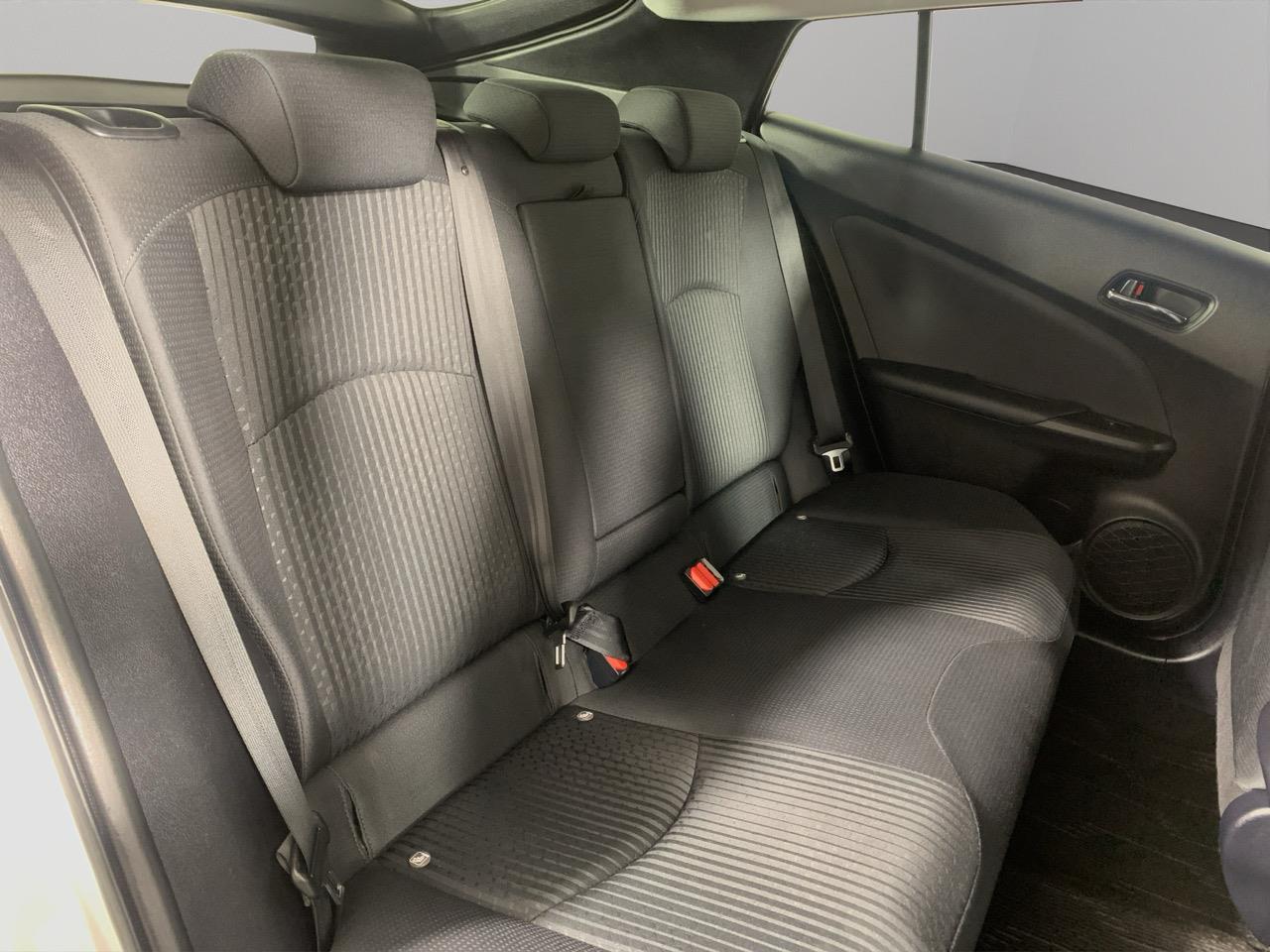 2016 Toyota Prius New Shape A Hatchback CRUISE CONTROL + REVERSING CAMERA + SUNROOF