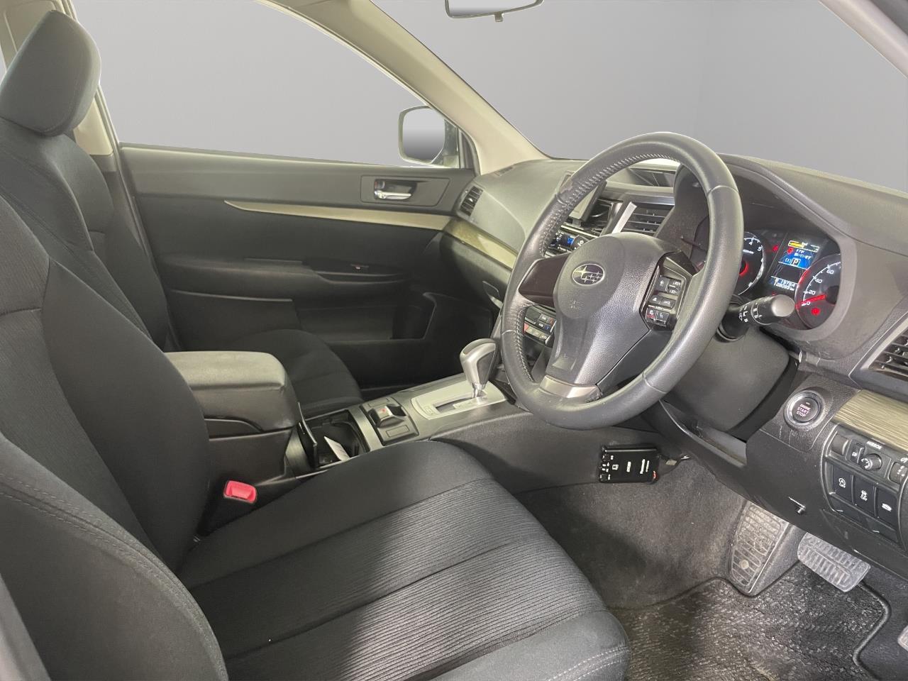 2013 Subaru Legacy Eyesight AWD Station Wagon AWD + PADDLE SHIFT + REVERSING CAMERA