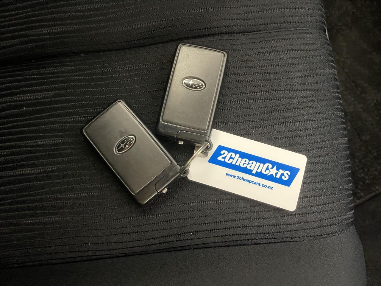 2013 Subaru Legacy Eyesight AWD Station Wagon AWD + PADDLE SHIFT + REVERSING CAMERA