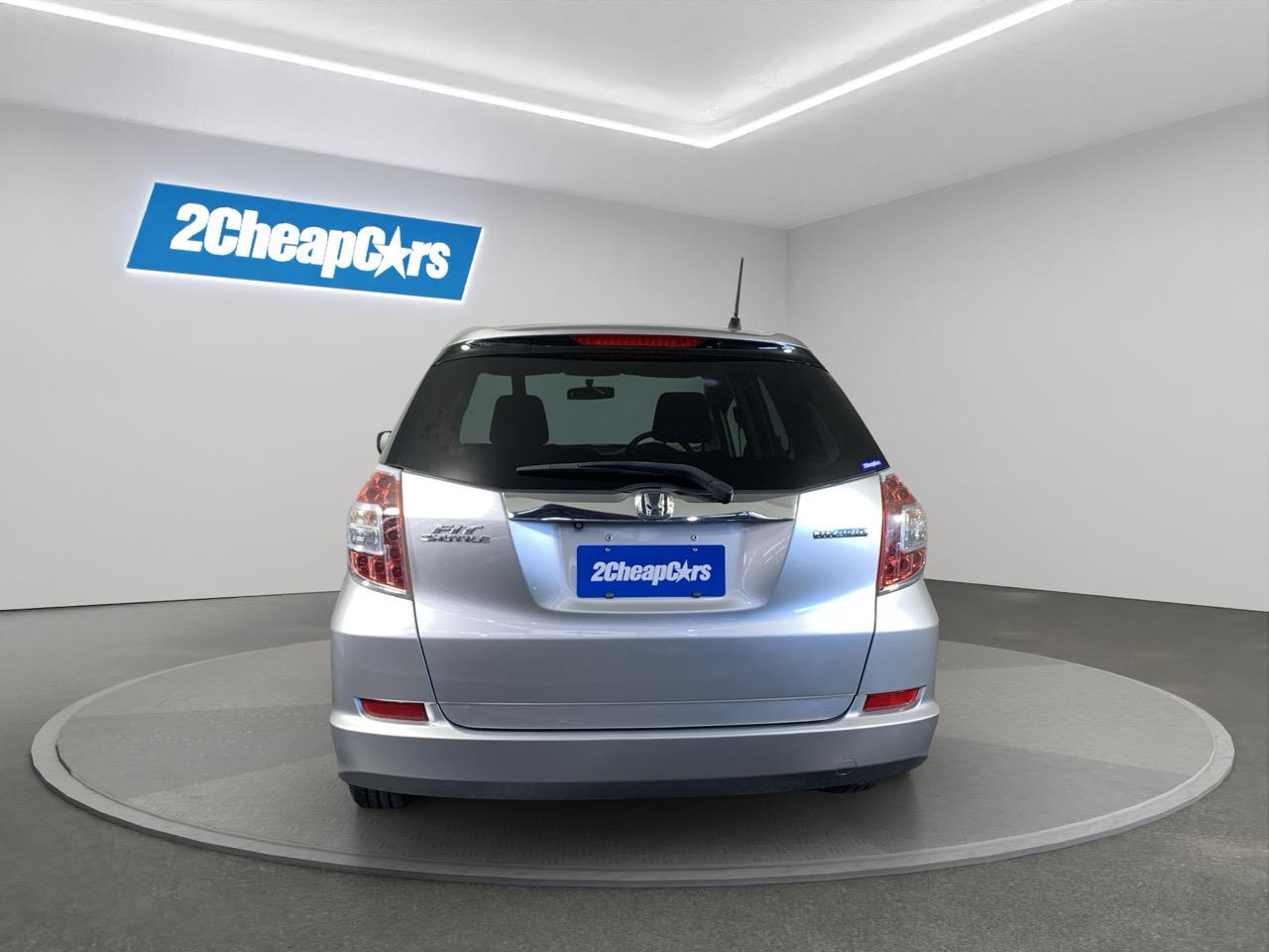 2014 Honda Shuttle HYBRID Station Wagon REVERSING CAMERA + HYBRID EFFICIENCY