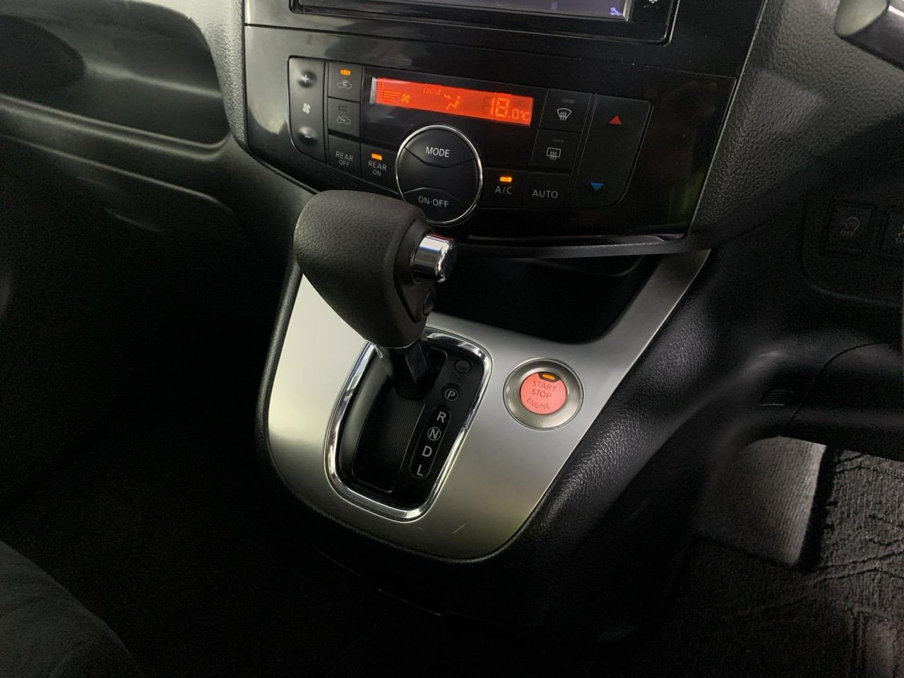 2014 Nissan Serena 20G S-Hybrid Advanced Safty Pk People Mover CRUISE CONTROL + POWER SLIDING DOORS + REVERSE CAMERA 