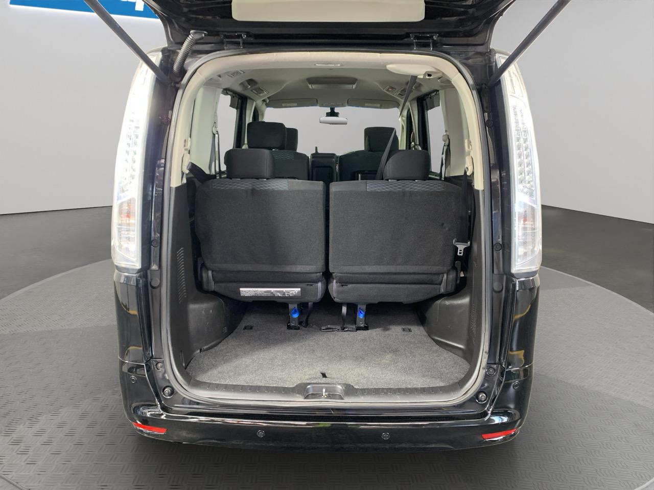 2014 Nissan Serena 20G S-Hybrid Advanced Safty Pk People Mover CRUISE CONTROL + POWER SLIDING DOORS + REVERSE CAMERA 