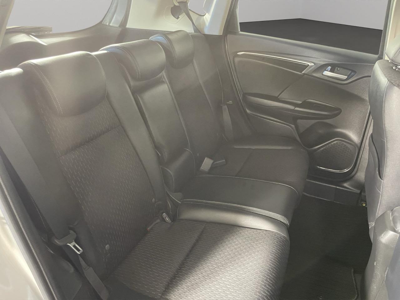 2014 Honda Fit Jazz Hybrid New Shape Hatchback REVERSING CAMERA + AUTO LIGHTS + CRUISE CONTROL