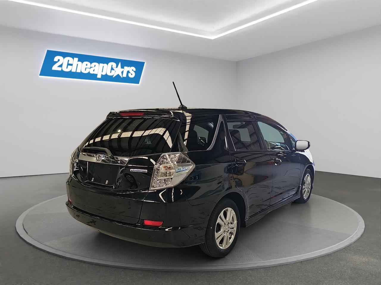 2012 Honda Fit SHUTTLE HYBRID Station Wagon SMART KEY + CRUISE CONTROL + GREAT SPACE