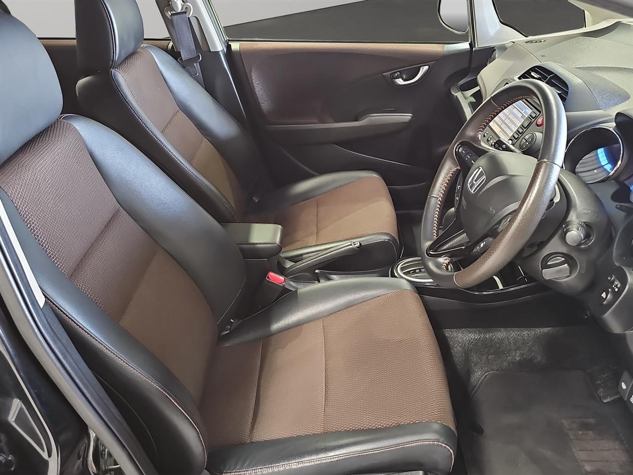 2012 Honda Fit SHUTTLE HYBRID Station Wagon SMART KEY + CRUISE CONTROL + GREAT SPACE