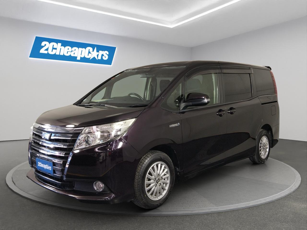 2014 Toyota Noah Hybrid G People Mover