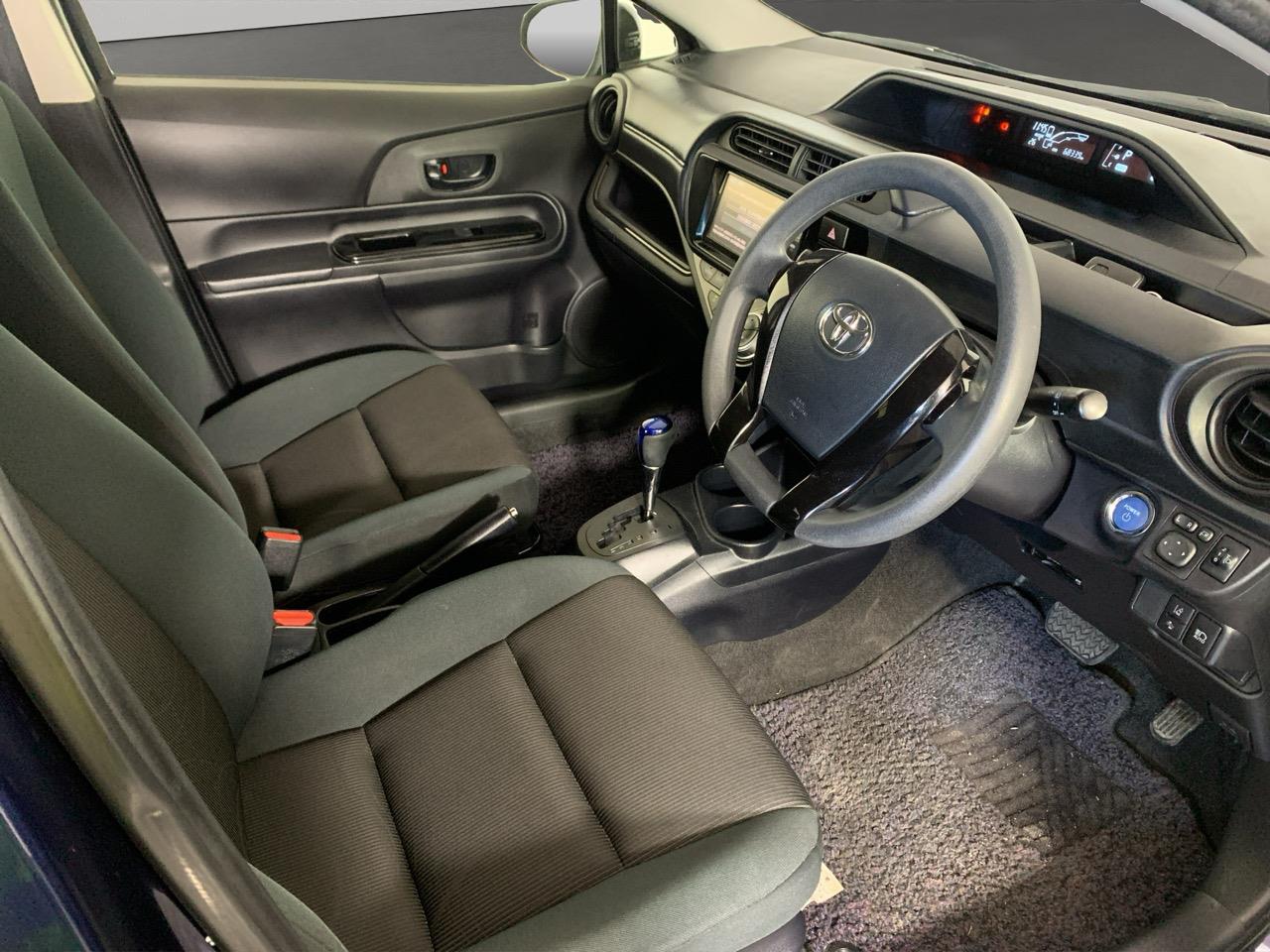 2017 Toyota Aqua Facelift Model S Hatchback REVERSING CAMERA + PUSH BUTTON START + AUTO LIGHTS