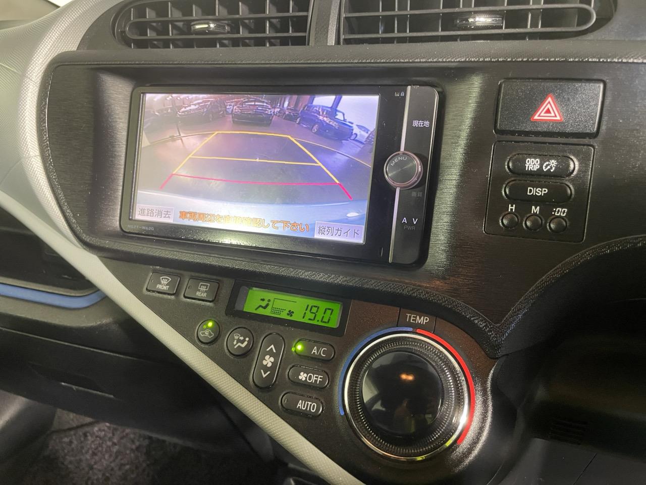 2013 Toyota Aqua G Hatchback REVERSING CAMERA + AUTO LIGHTS + PUSH BUTTON START