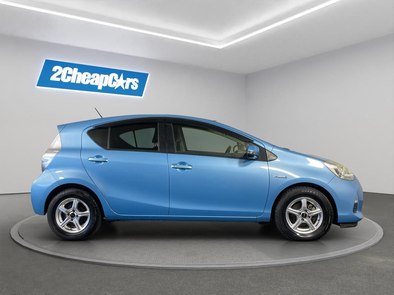 2013 Toyota Aqua G Hatchback REVERSING CAMERA + AUTO LIGHTS + PUSH BUTTON START