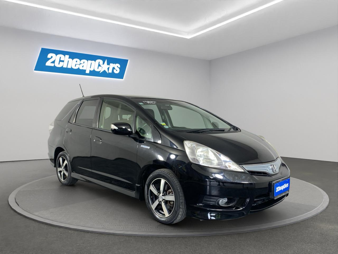 2013 Honda Shuttle Hybrid Smart Selection Station Wagon CRUISE CONTROL + REVERSING CAMERA