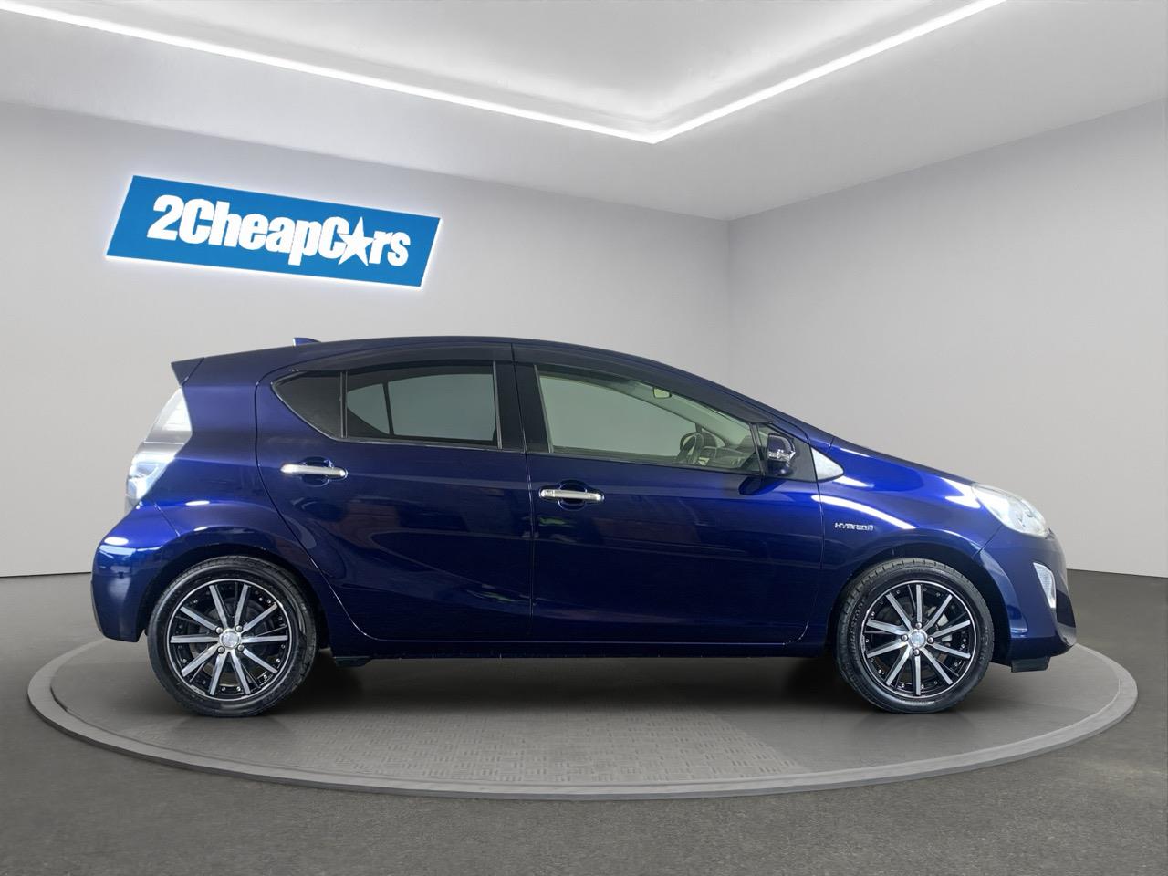 2017 Toyota Aqua Facelift Model G Hatchback LOW KM + REVESING CAMERA + PUSH SRART