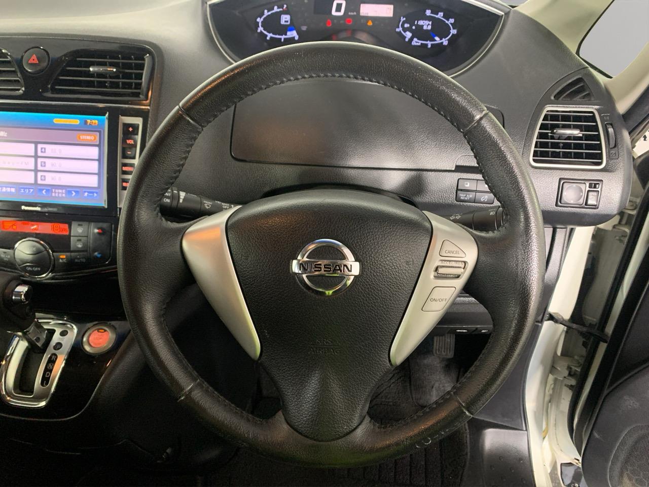 2014 Nissan Serena Hybrid Highway Star People Mover REVERSING CAMERA + PUSH SRART + AUTO LIGHTS