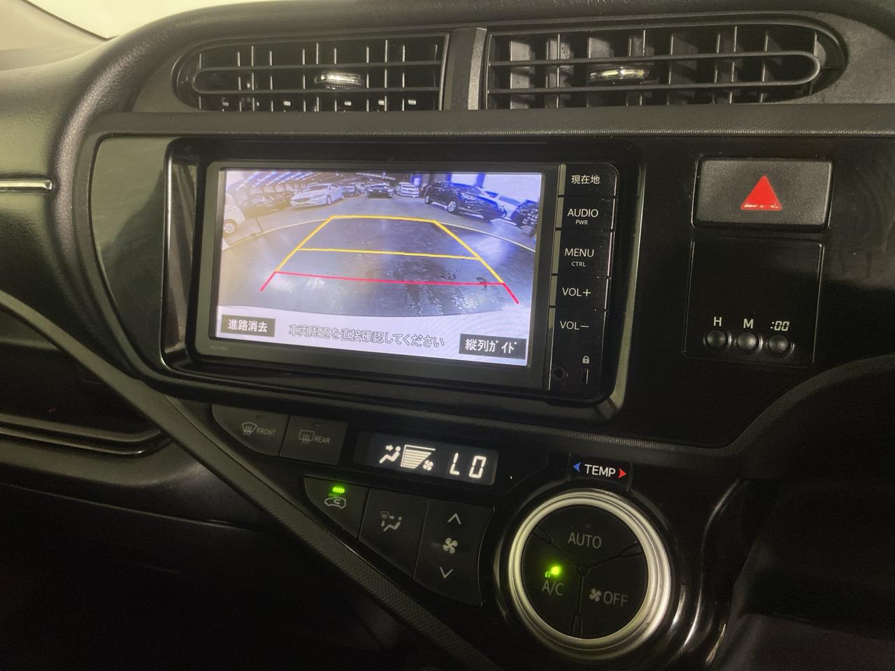 2015 Toyota Aqua X-URBAN Hatchback REVERSING CAMERA + AUTO LIGHTS + PUSH START