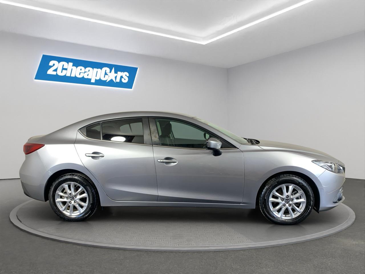 2013 Mazda Axela Hybrid  Sedan PUSH BUTTON START + AUTO LIGHTS + REVERSING CAMERA