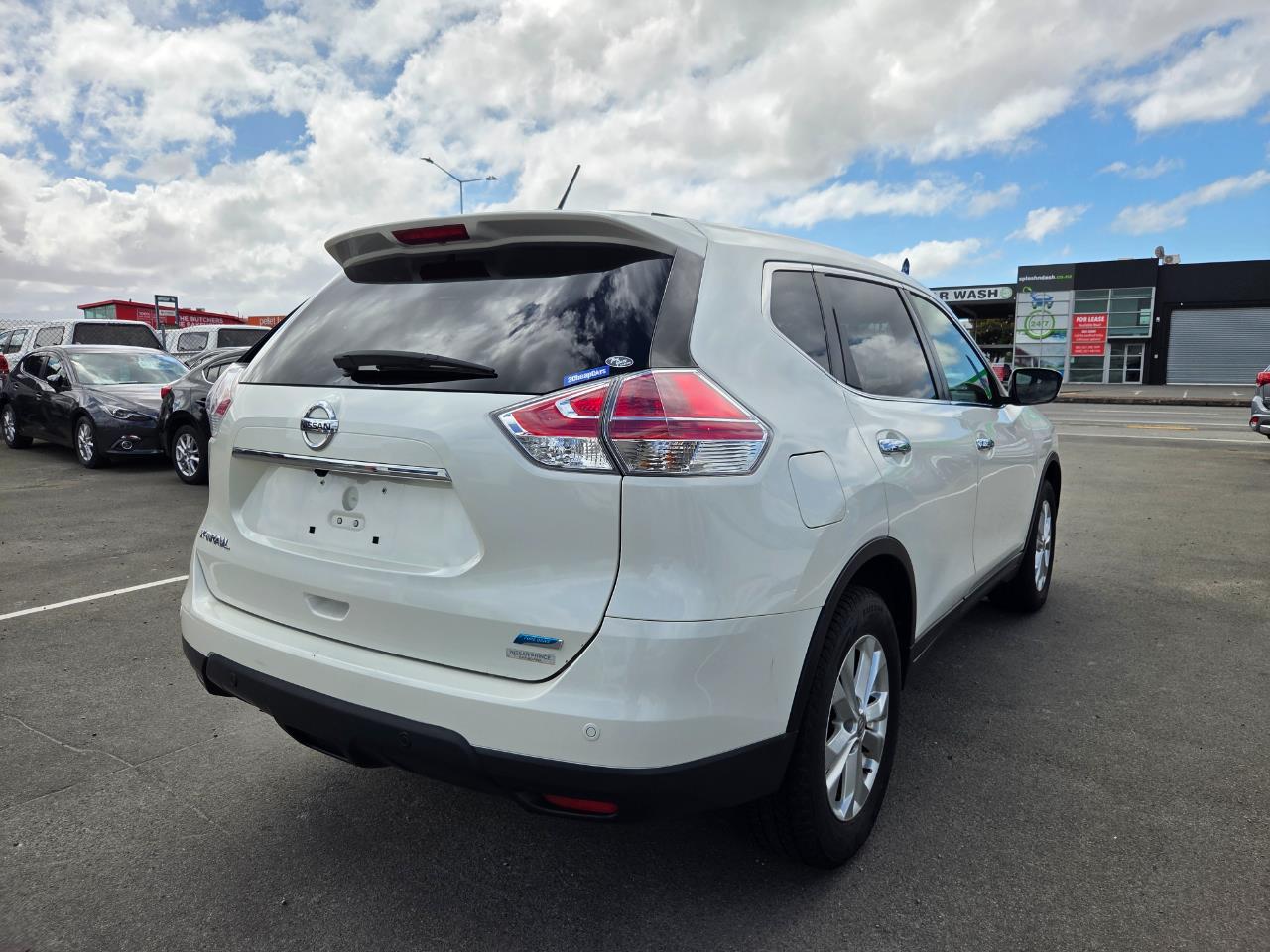 2016 Nissan X-TRAIL 20X Eergency Brake Package RV/SUV HEATED SEATS + AUTO LIGHTS + REVERSING CAMERA