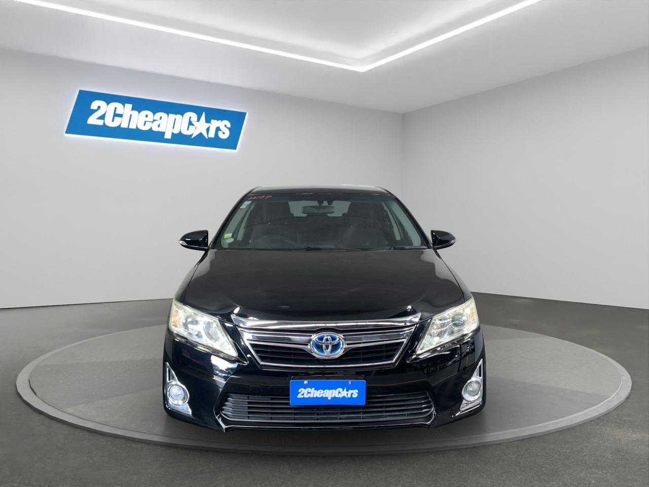 2013 Toyota Camry Hybrid Sedan REVERSING CAMERA + CRUISE CONTROL + AUTO LIGHTS