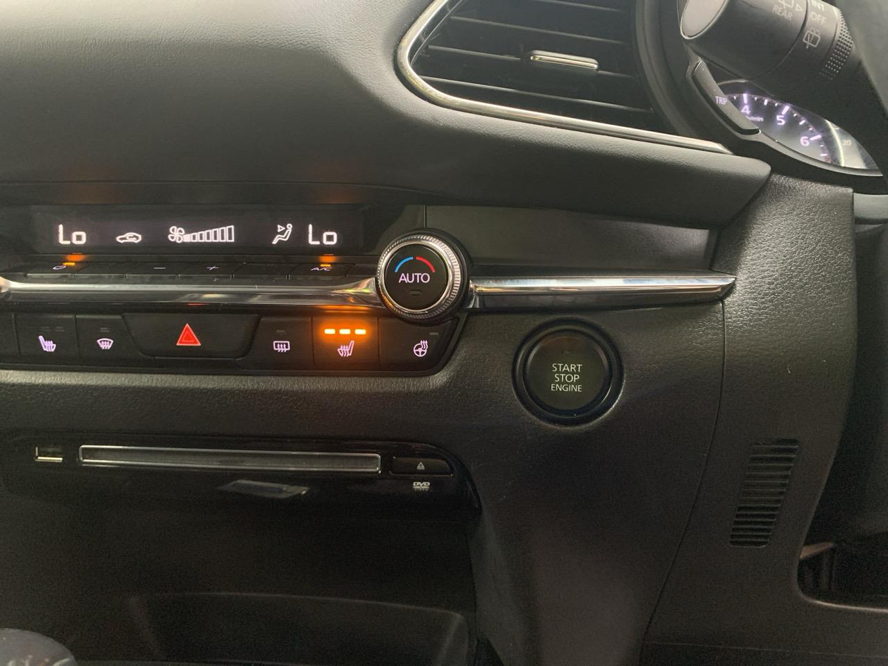 2020 Mazda CX-30 20S Proactive RV/SUV LOW KM + RADAR CRUISE CONTROL + HEATED SEATS