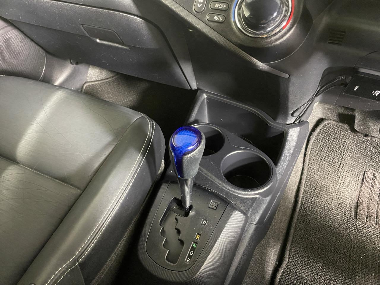 2013 Toyota Aqua G Hatchback REVERSING CAMERA + PUSH START + AUTO LIGHTS