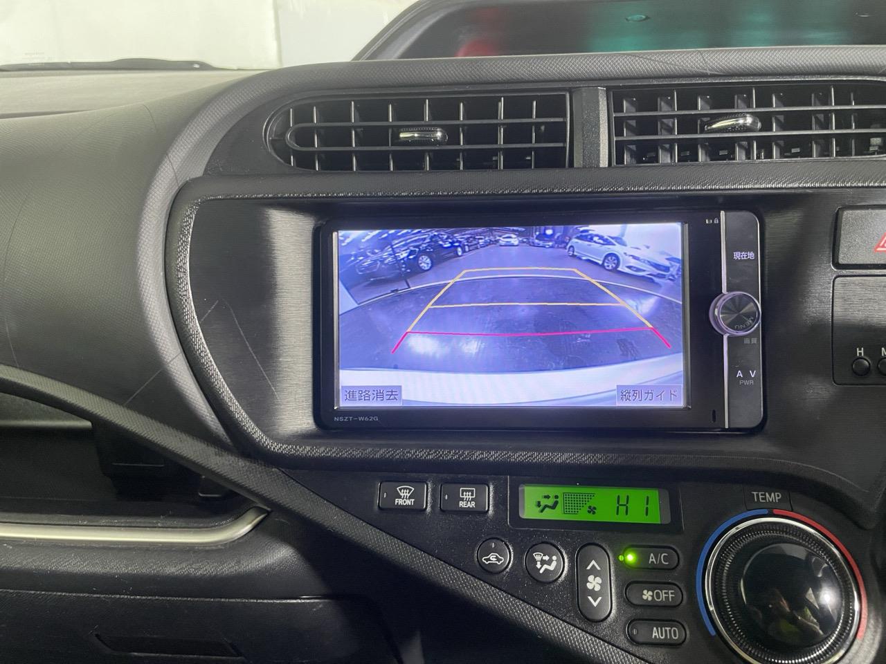 2013 Toyota Aqua G Hatchback REVERSING CAMERA + PUSH START + AUTO LIGHTS