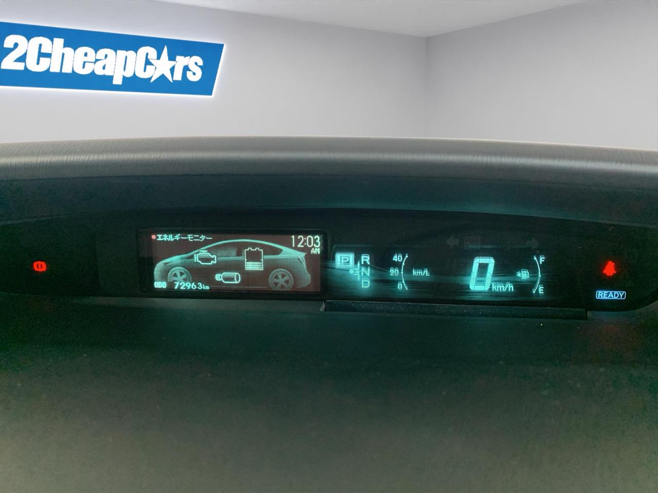 2013 Toyota Prius G Hatchback REVESING CAMERA + PUSH SRART + AUTO LIGHTS