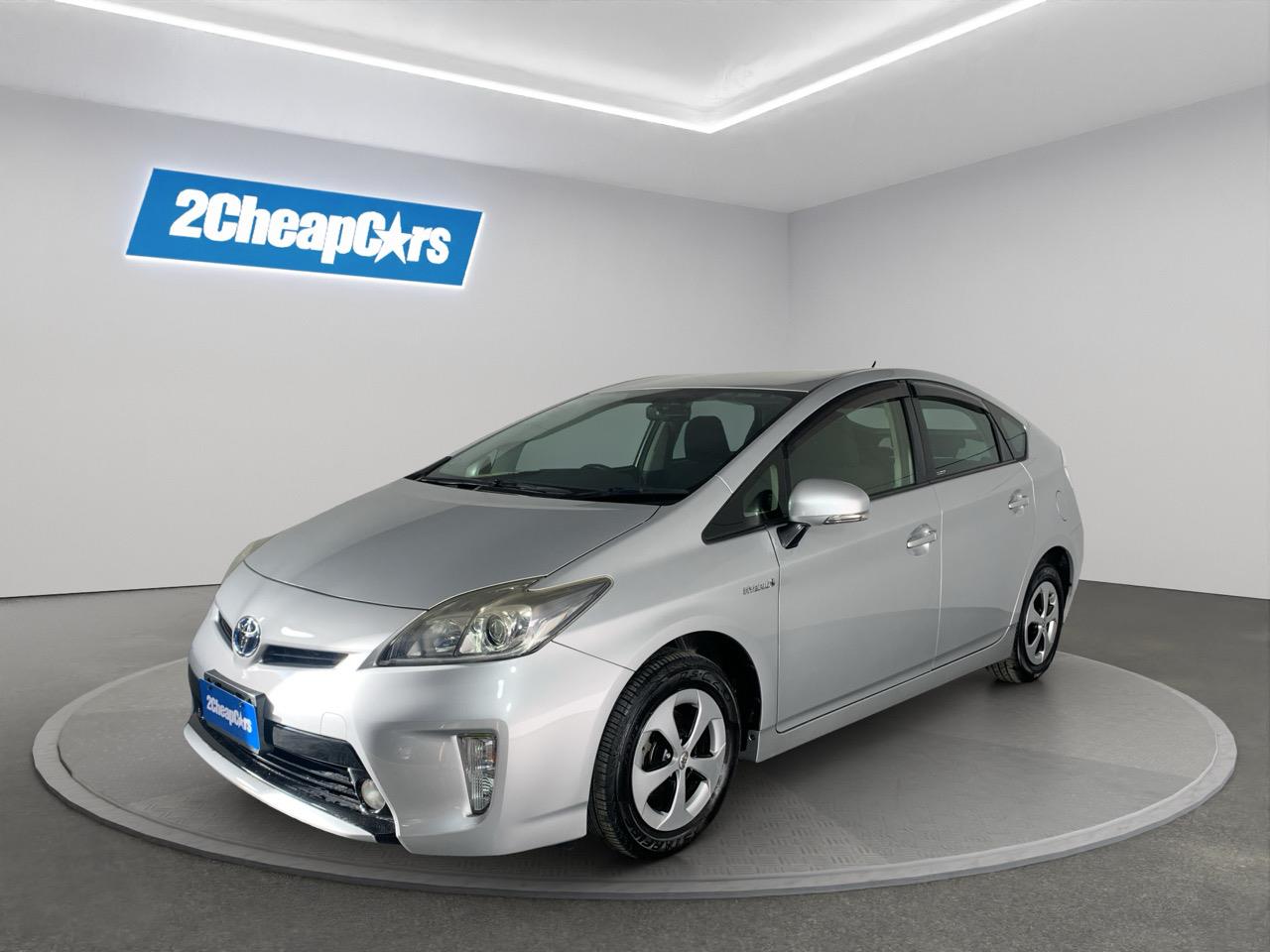 2014 Toyota Prius Hybrid Hatchback