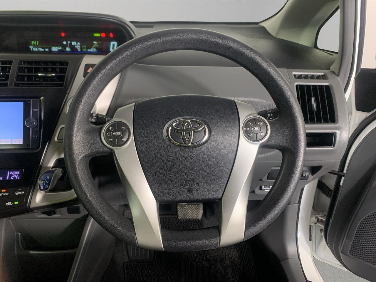 2012 Toyota Prius Alpha S Station Wagon REVERSING CAMERA + AUTO LIGHTS + PUSH BUTTON START