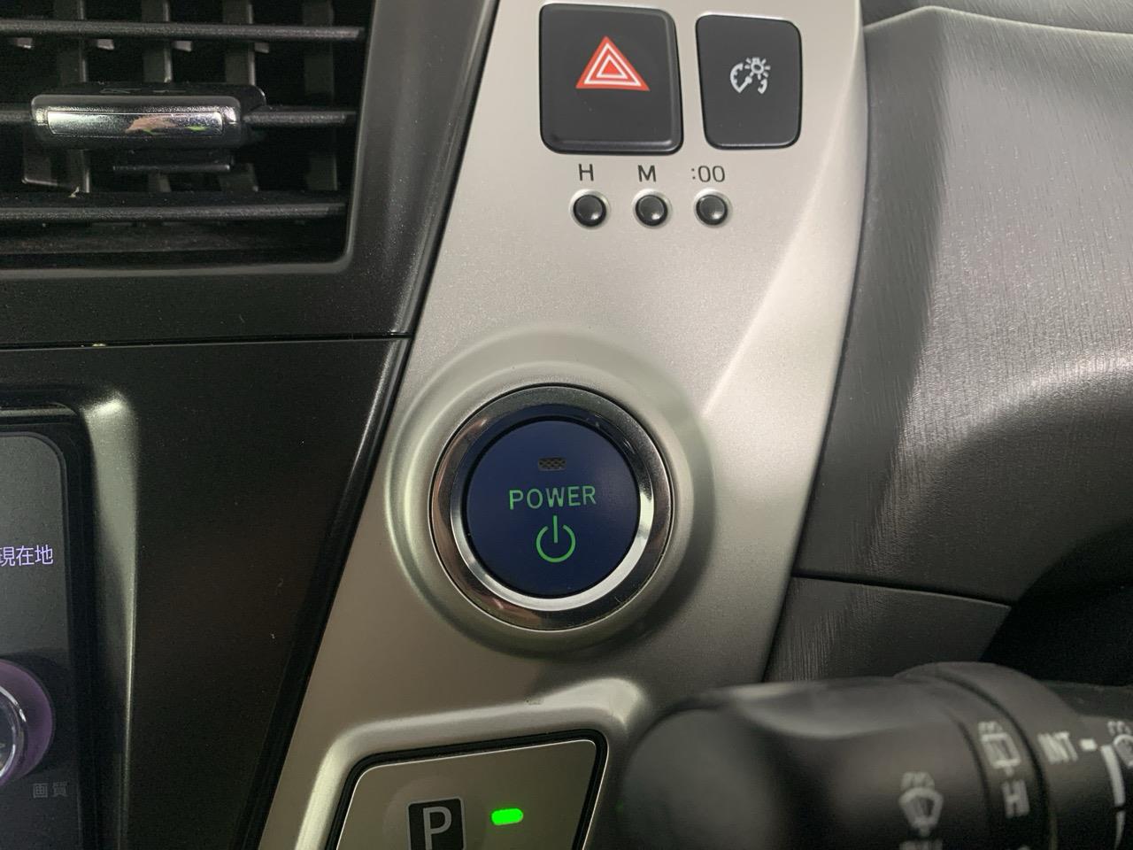 2012 Toyota Prius Alpha S Station Wagon REVERSING CAMERA + AUTO LIGHTS + PUSH BUTTON START