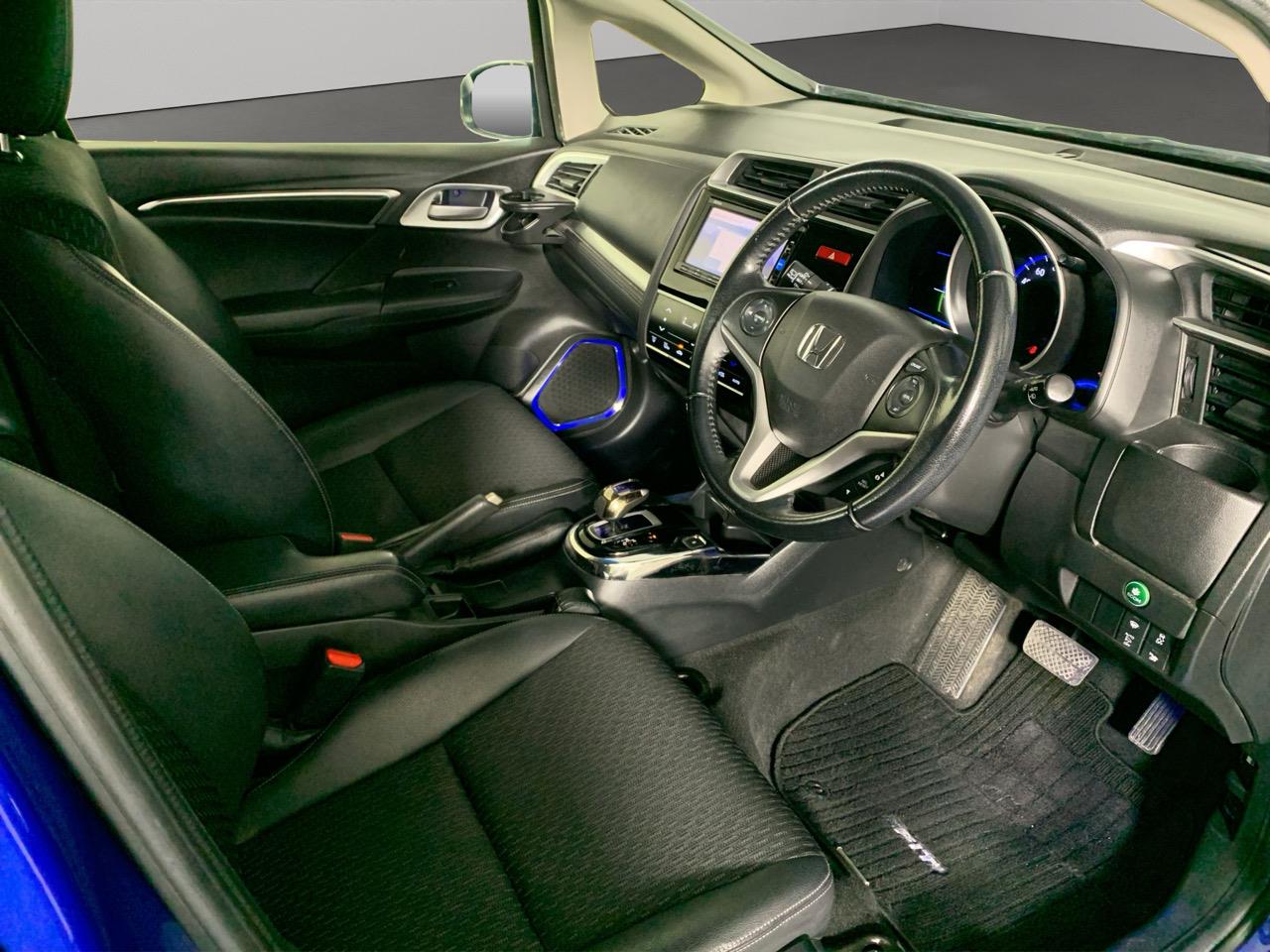 2015 Honda Fit Jazz Hybrid New Shape Hatchback CRUISE CONTROL + REVERSING CAMERA + AUTO LIGHTS