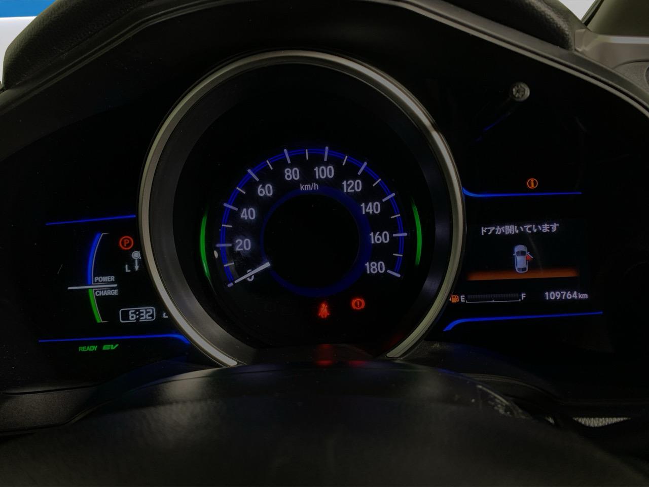 2015 Honda Fit Jazz Hybrid New Shape Hatchback CRUISE CONTROL + REVERSING CAMERA + AUTO LIGHTS