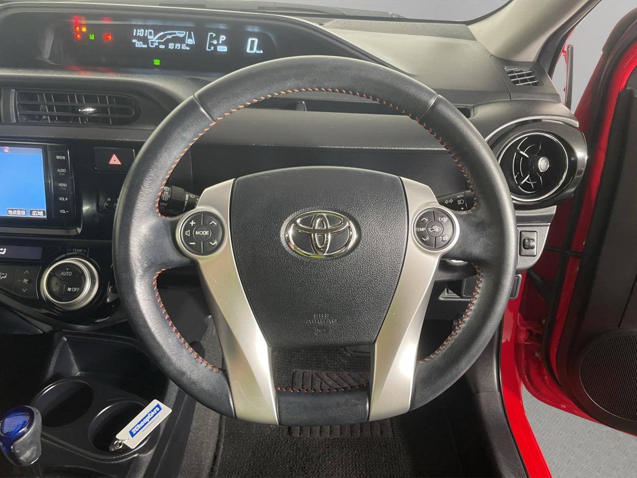 2016 Toyota Aqua X-URBAN Hatchback PUSH BUTTON START + AUTO LIGHTS + REVERSING CAMERA