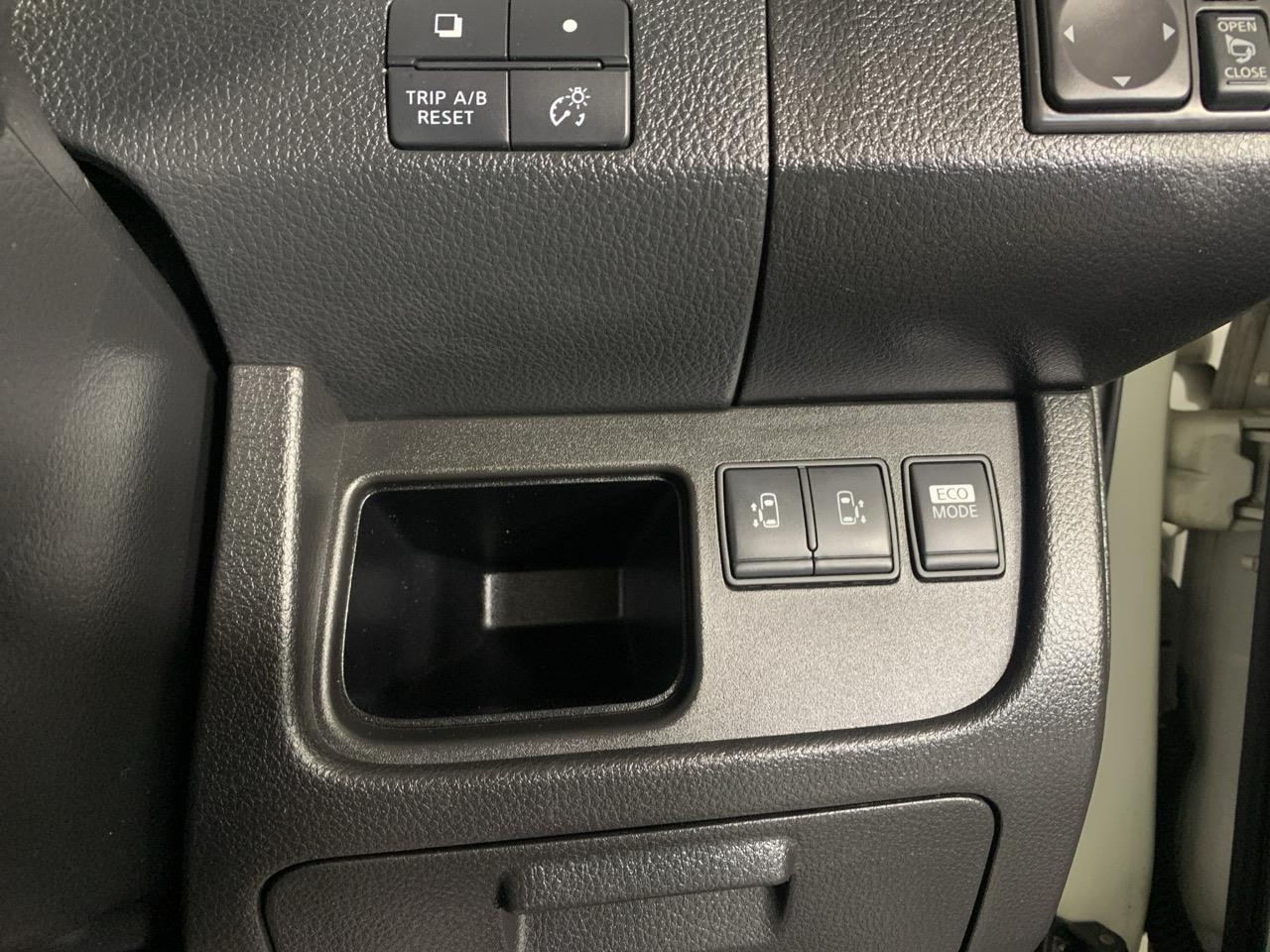 2012 Nissan Serena 20GS HYBRID People Mover ELECTRIC SLIDING DOORS + REVESING CAMERA